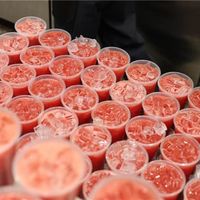 名字离谱、长相猎奇，这杯书亦新品3天卖出7万杯