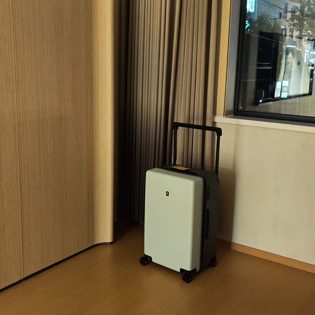 全家出游新装备｜地平线8号大旅行家26寸行李箱实测体验分享