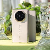 华为涨1000、小米涨500、iPhone 18还要更贵：内存涨价的账单落到你手机上了，开学换机党该等还是该买