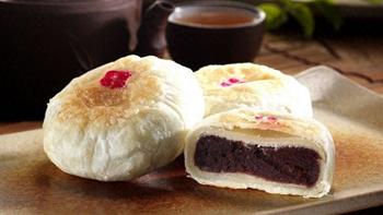 “纯莲蓉”和“莲蓉味”差一个字，用料可能差十倍：核完国标、美心官方防伪通报和协和医院科普，中秋买月饼先看这4件事