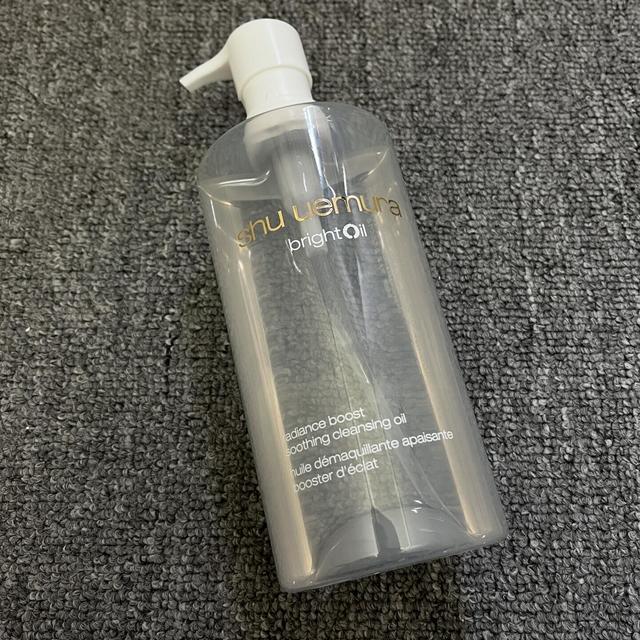 植村秀新版琥珀油，一半人喊糊脸一半人说你不会用？9月会员节开抢前，先看懂3件事再囤