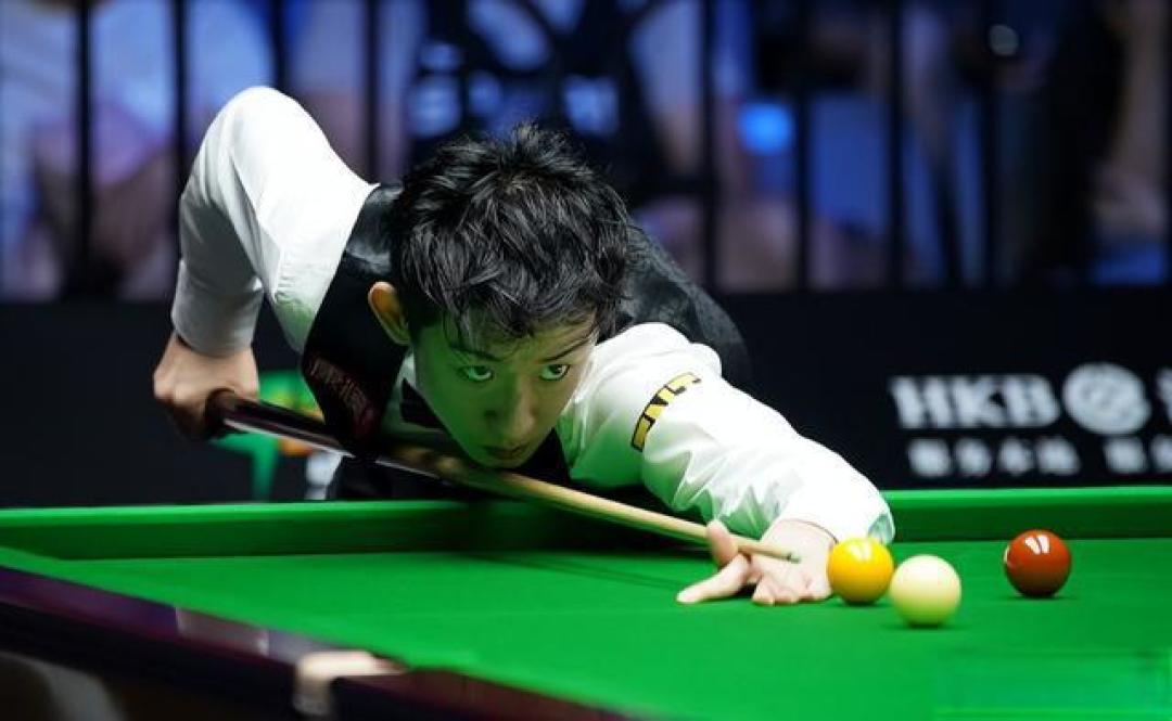斯诺克英国公开赛赵心童首秀获胜 常冰玉豪取8连胜晋级32强