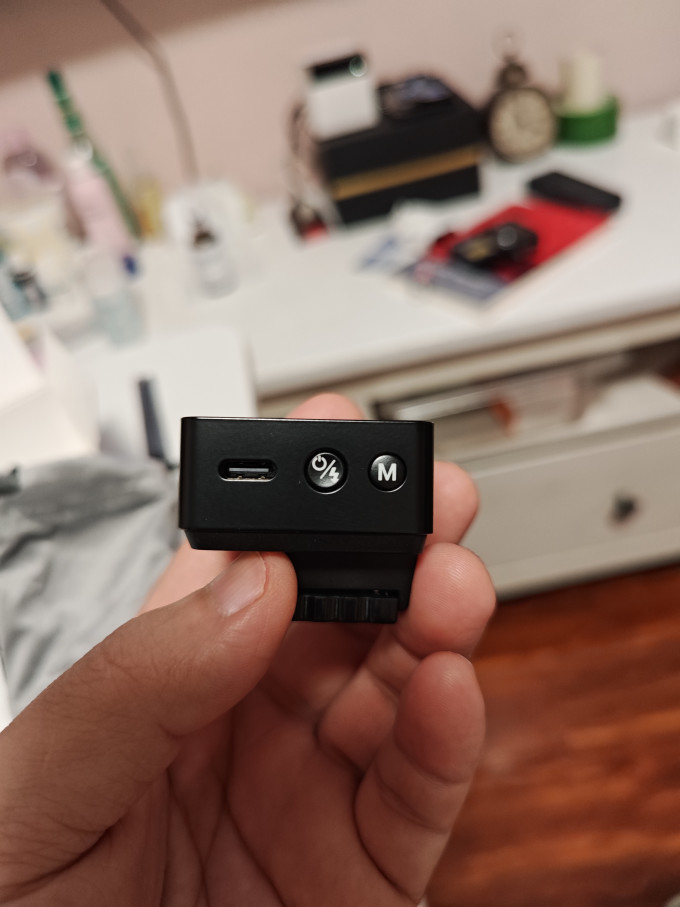 神牛闪光灯