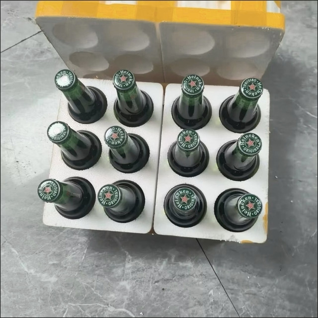夏夜烧烤配冰镇喜力的惬意