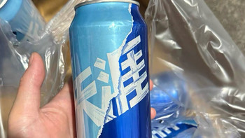 雪花啤酒茶香与麦香融合的微醺时刻