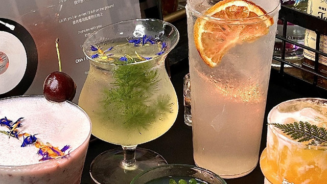 职场人晚间微醺的四种选择