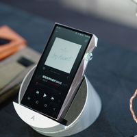 SP4000T上市口碑两极、铜版被传停产：一纸固件，把艾利和四台旗舰的购买逻辑重排了