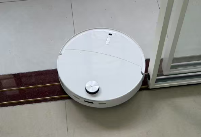扫拖一体机