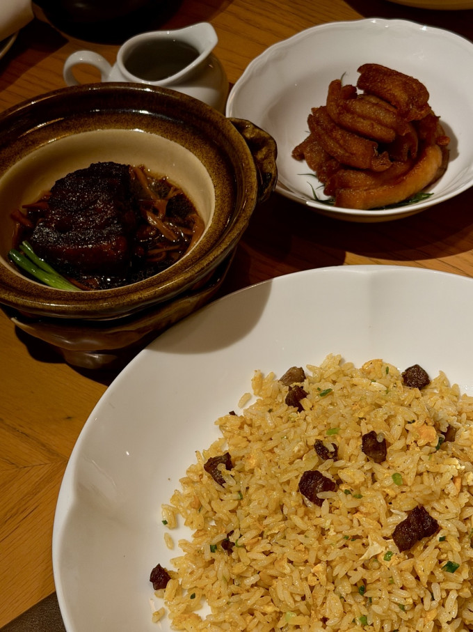 聚会餐饮