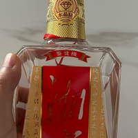 拒绝应酬焦虑，一杯浓香白酒治愈疲惫
