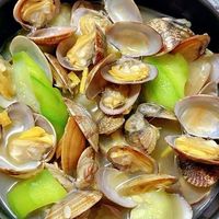 家传下酒菜｜花蛤丝瓜煲：十几块鲜到跺脚，家常才是顶流