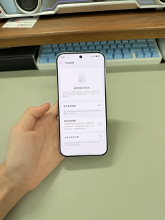 真我GT8 Pro绿得真香？