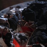 喝岩茶上火，十有八九是你喝错了时段：我把5家老茶客的退火时间表摆齐，理清3种火味、4个信号、中秋该拿哪种火功