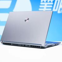笔吧今早"穿越"了：5999的"新品"游戏本发布于2023年，6000预算买本先看参数表这3行