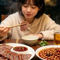 卤牛肉配花生，打工人深夜食堂？