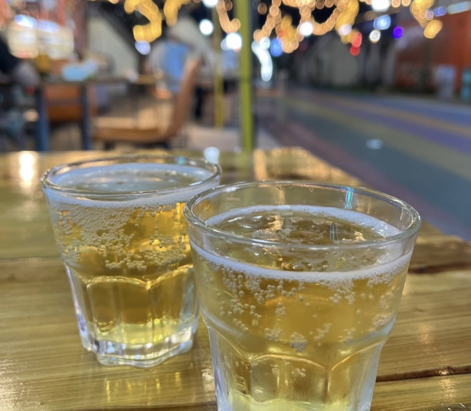 啤酒