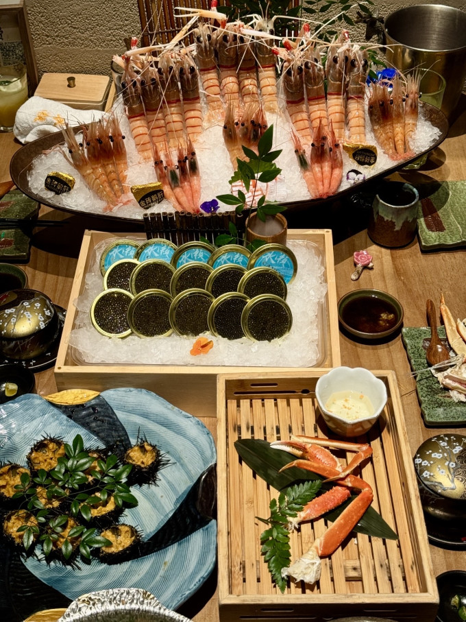 聚会餐饮