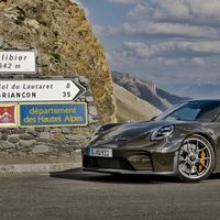 预计售价249万元,限量100台,保时捷发布911 GT3 Bergsport