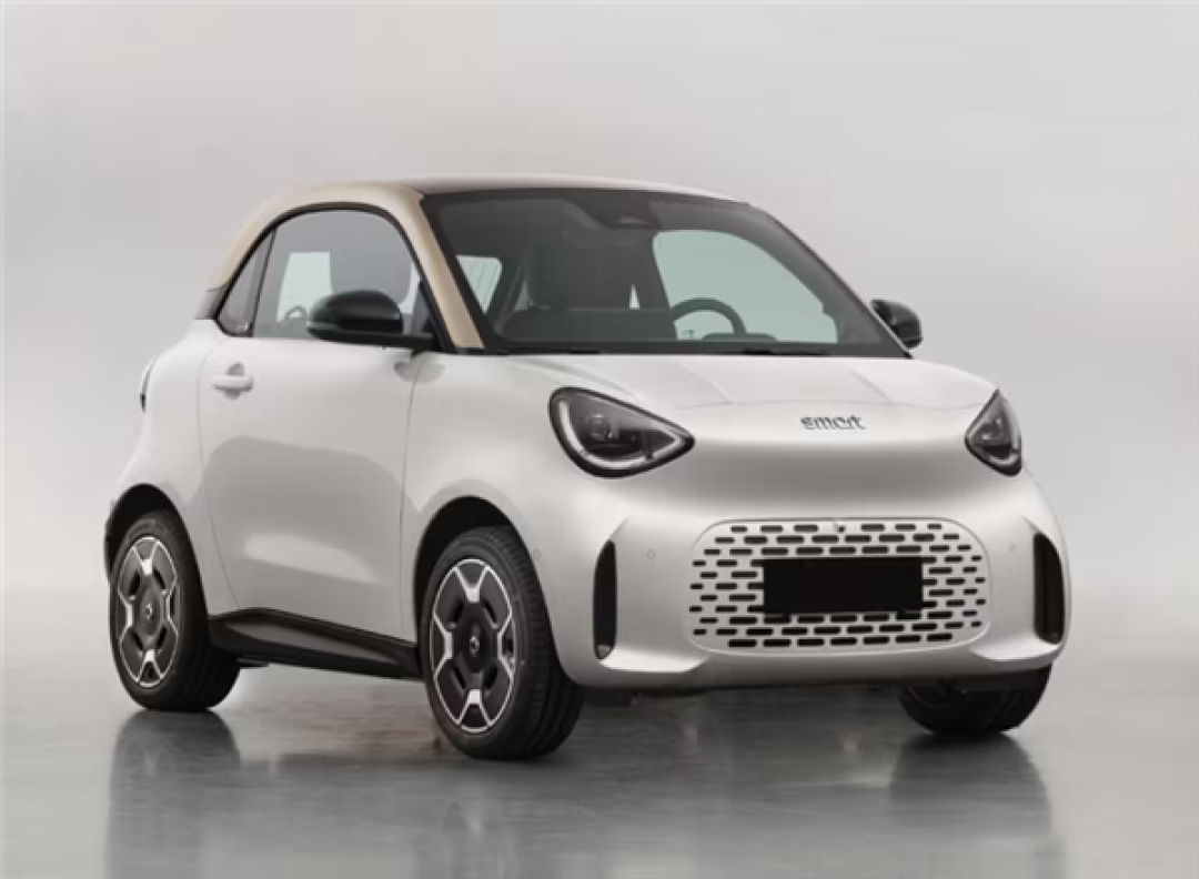 又萌又硬核!smart精灵2号伪装车亮相街头:定位两座纯电小车