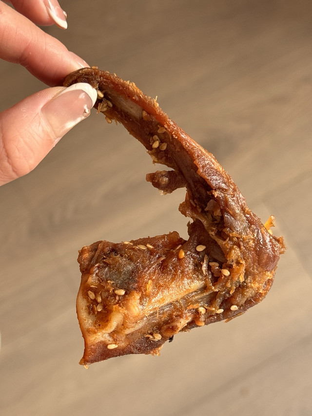 年货肉食零食挖到宝✨不湿漉漉！梅子味鸭架太惊艳