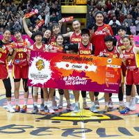 中国女篮加时74:70险胜捷克，末节21秒上演绝境逆转拿下首胜