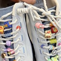 KEEN的鞋带成了新生意：一根20块的绳子让千元鞋“换新”，我把92篇改造帖的账本和坑摊成了一笔账