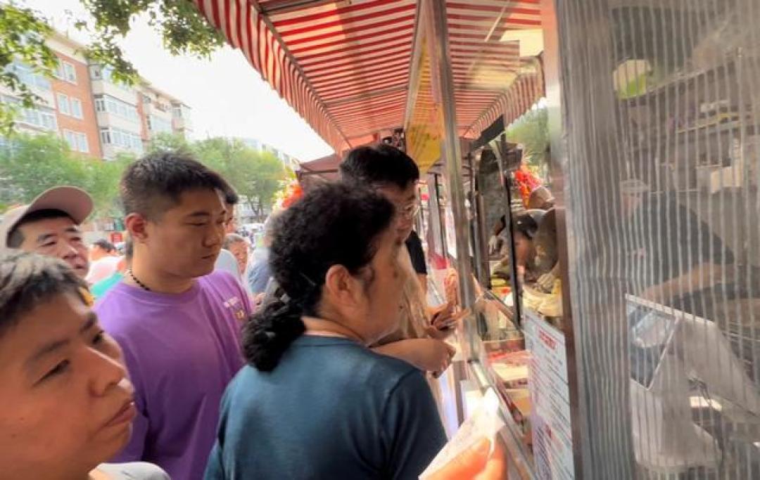 粥饼伦天津新店开启试营业,降至8元一套引市民排长龙