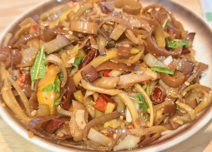 聚会餐饮