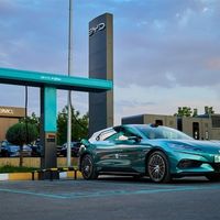 多款闪充车型排队提车！比亚迪：今年受电池产能制约 闪充太受欢迎