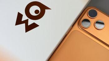 手机贴膜反光大怎么办：悟赫德观复盾iPhone17抗反光钢化膜