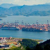 亚马逊物流首征旺季附加费、入仓截止全提前：这个Q4海淘，先把三张账单算完再等折扣