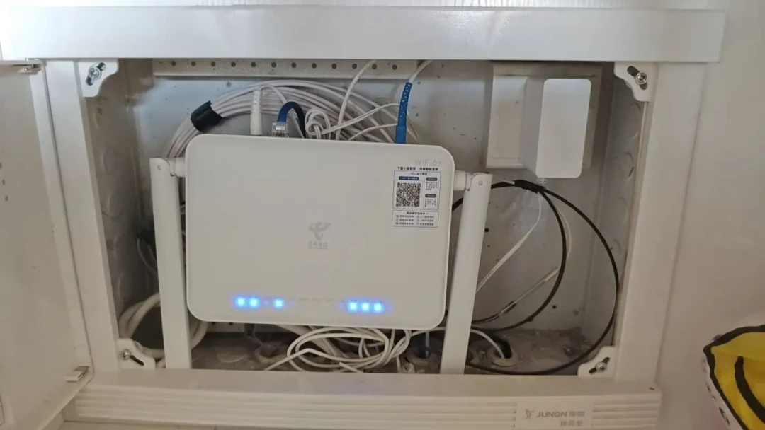 3000万套FTTR正在被搬进家里：中标名单里没有新华三，想自建全屋WiFi的业主，先算完这三笔账