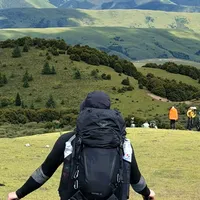 买了48L只装到30L、多特蓝色补了一个月没货：国庆买第一个登山包前，先解开这4个结