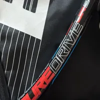 教练只说了“百保力”三个字：近30篇儿童拍帖和74条评论，拼出尺寸地图、250-270克过渡拍和7折二手暗线
