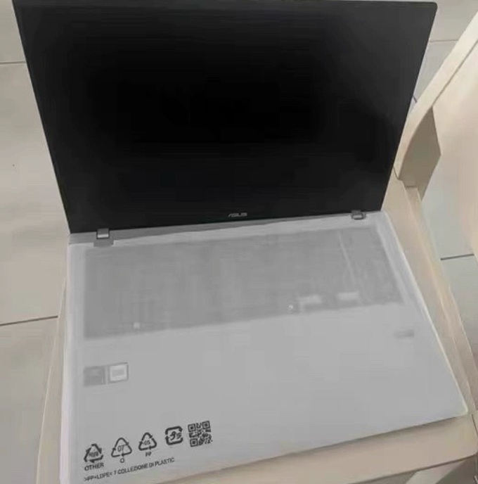 华硕笔记本电脑