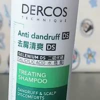 还在被头屑头痒反复折腾?5款实测大半年去屑洗发水