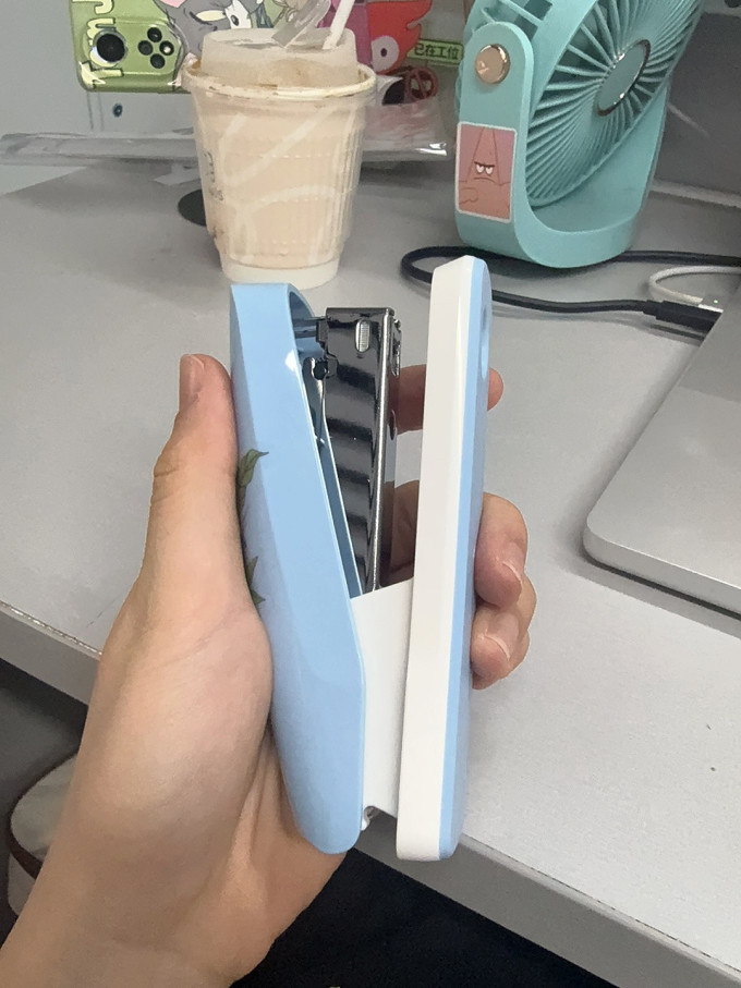 得力教具文具