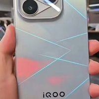 iQOO 16真机？全新设计，方形Deco