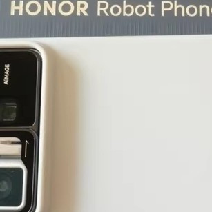 手机长出小脑袋：荣耀Robot Phone