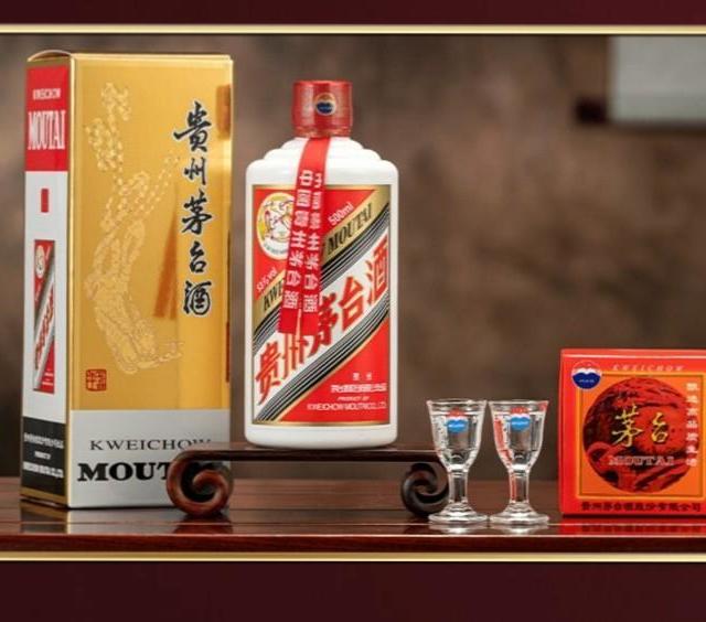 茅台直营店涨价13元至1766元，线上线下差价127元，囤货炒作空间被挤没
