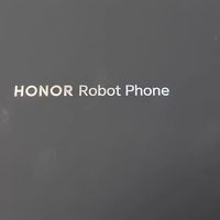 会自己转镜头跟拍的荣耀Robot Phone，真香还是噱头