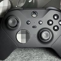 闲鱼惊现Xbox精英手柄二代，模块化背键，399块这漏值不值得捡？