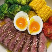 6旬老人地中海饮食3个月瘦37斤刷屏：扒完报道原文，我发现真正起效的不是食谱
