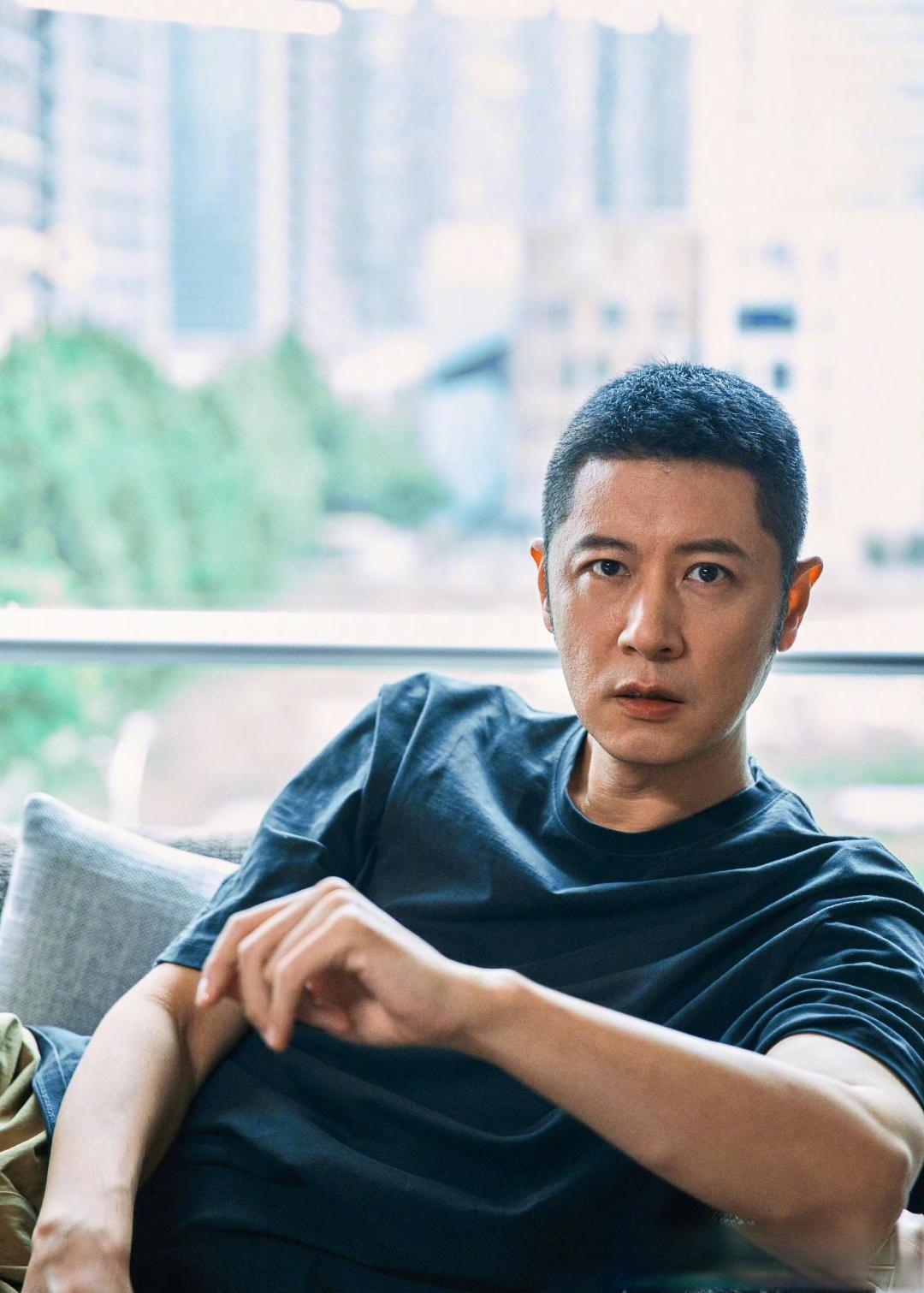 比AI剧更炸裂的悬疑剧来了!深渊无间定档,任嘉伦硬核飙戏