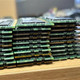  翻了10几倍！澳洲一男子车库里意外翻出30条64GB DDR4内存：价值至少超8万元　