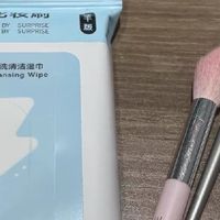 美妆党刚需！闪电免洗湿巾拯救脏化妆刷