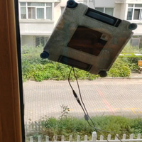 高层擦窗不再冒险｜摩尔先生擦窗机实测，聊聊家电是不是智商税

 