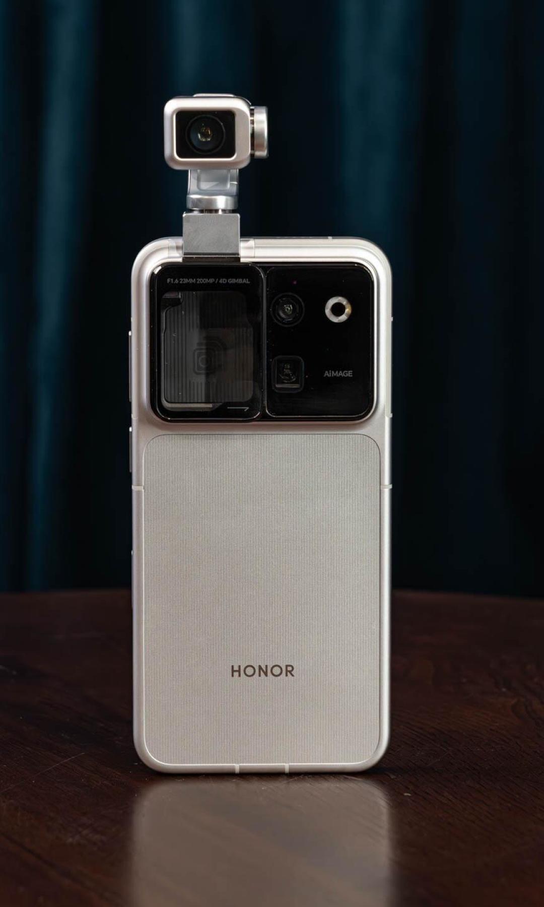 荣耀RobotPhone的ARRI不是「电影滤镜」：联名拆成三层，8.12发布会前看清哪些是真东西