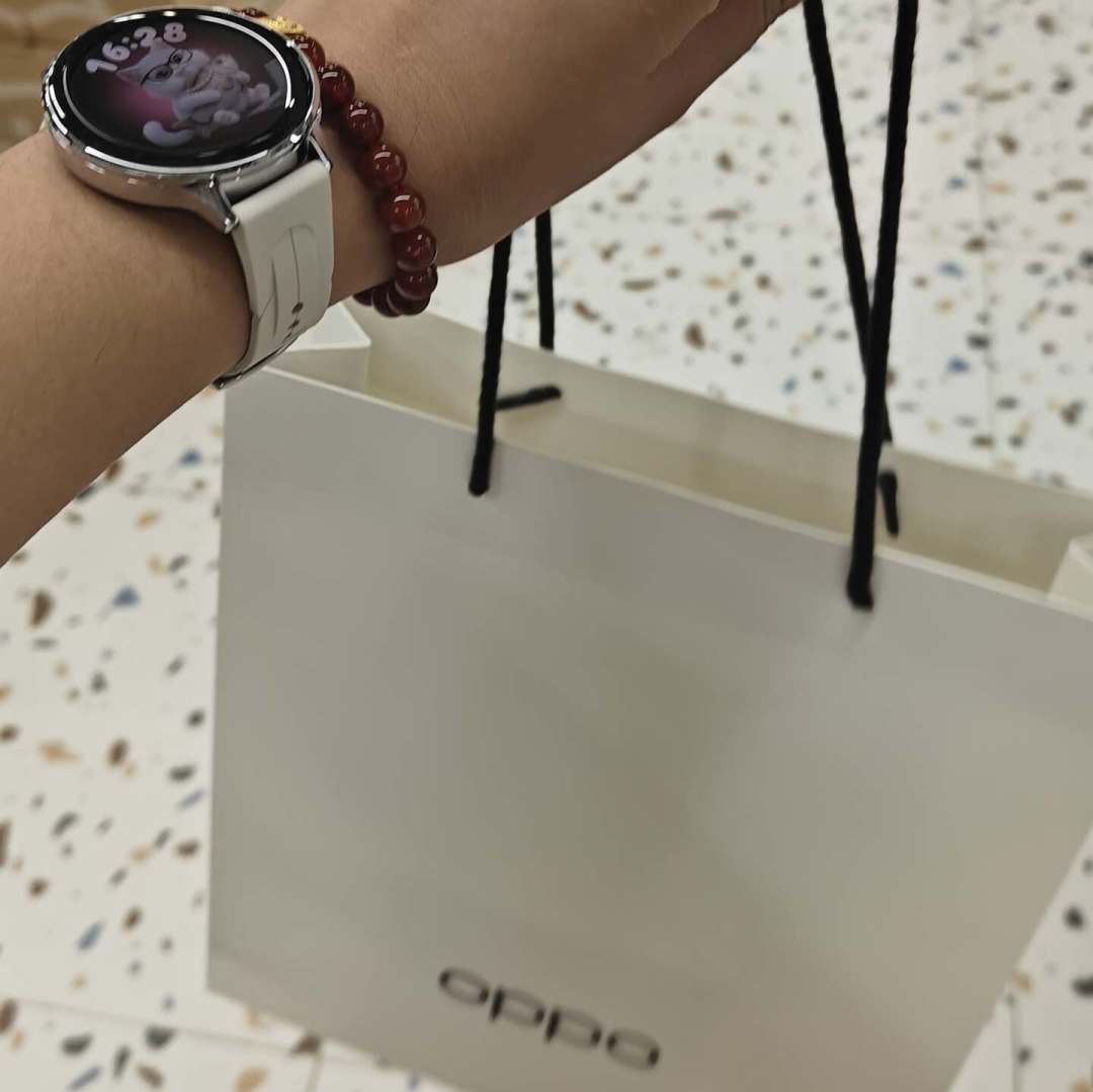 OPPO Watch X3 Mini新色8月14日开售,七夕联名礼盒刷屏:汇总4个月真实反馈后,我建议先看手机再看颜色