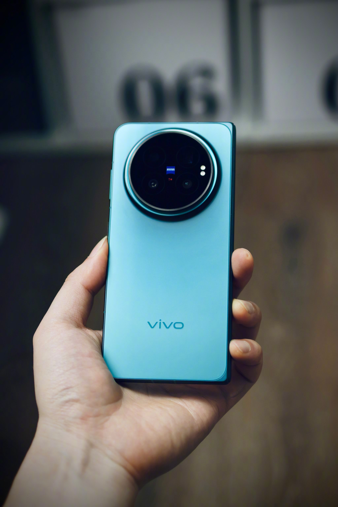 vivo X Fold6上市六周跌到10169元:算完价格、时机、适配三笔账,再说8月该买还是该等